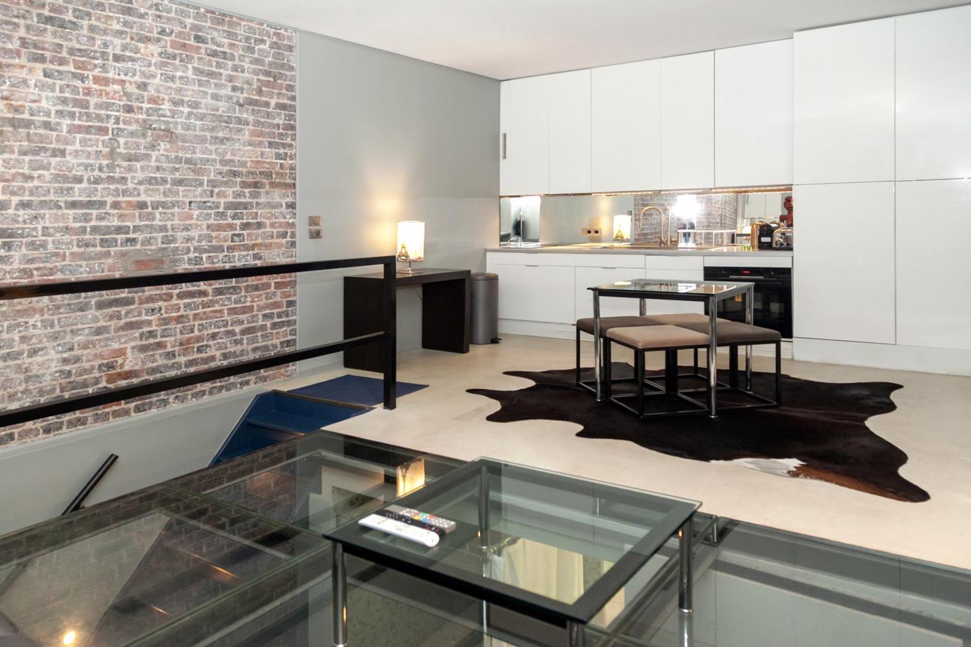 Loft Atypique Avec Terrasse, Calme Et Cosy