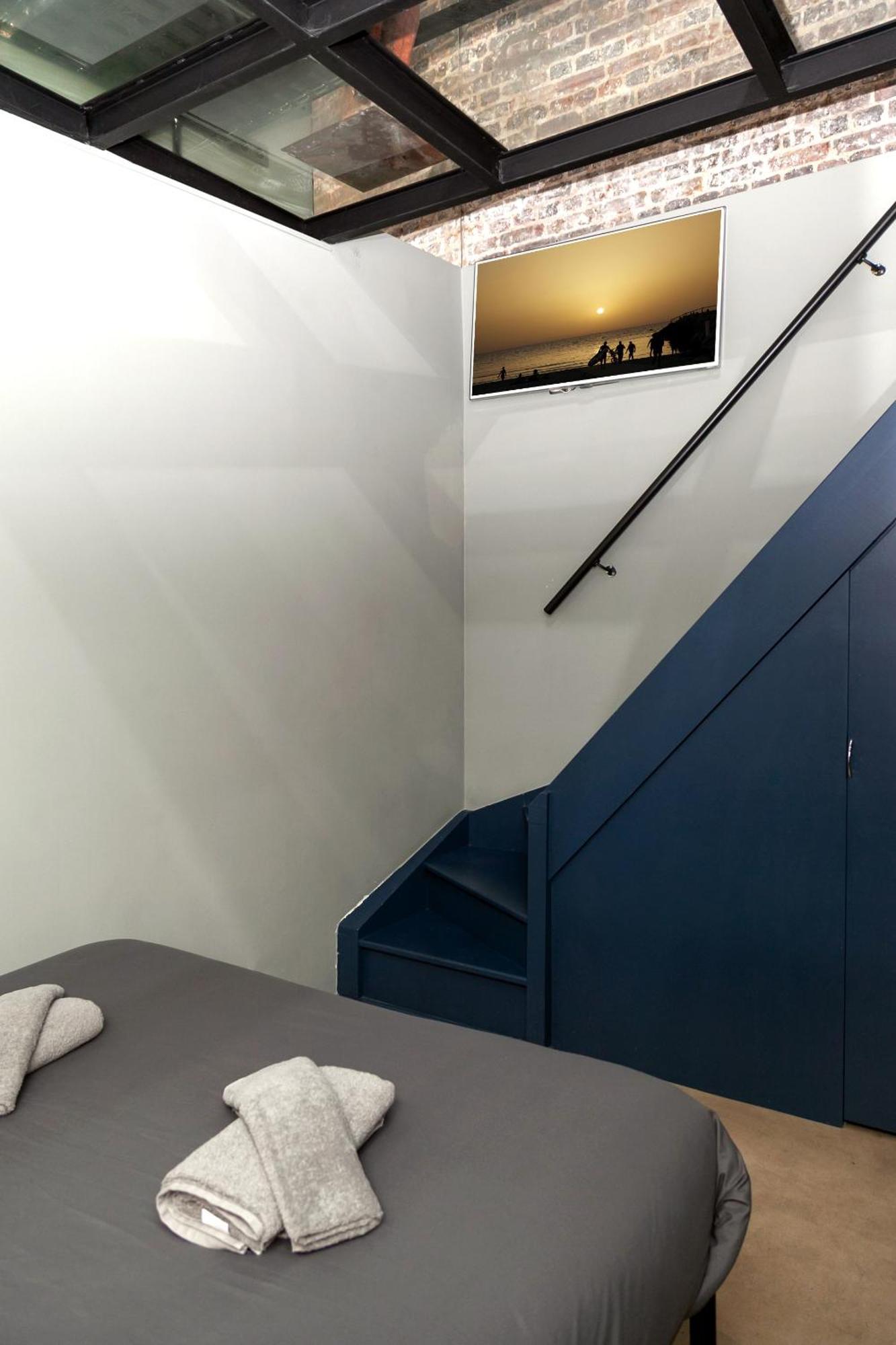 Apartment Loft Atypique Avec Terrasse, Calme Et Cosy