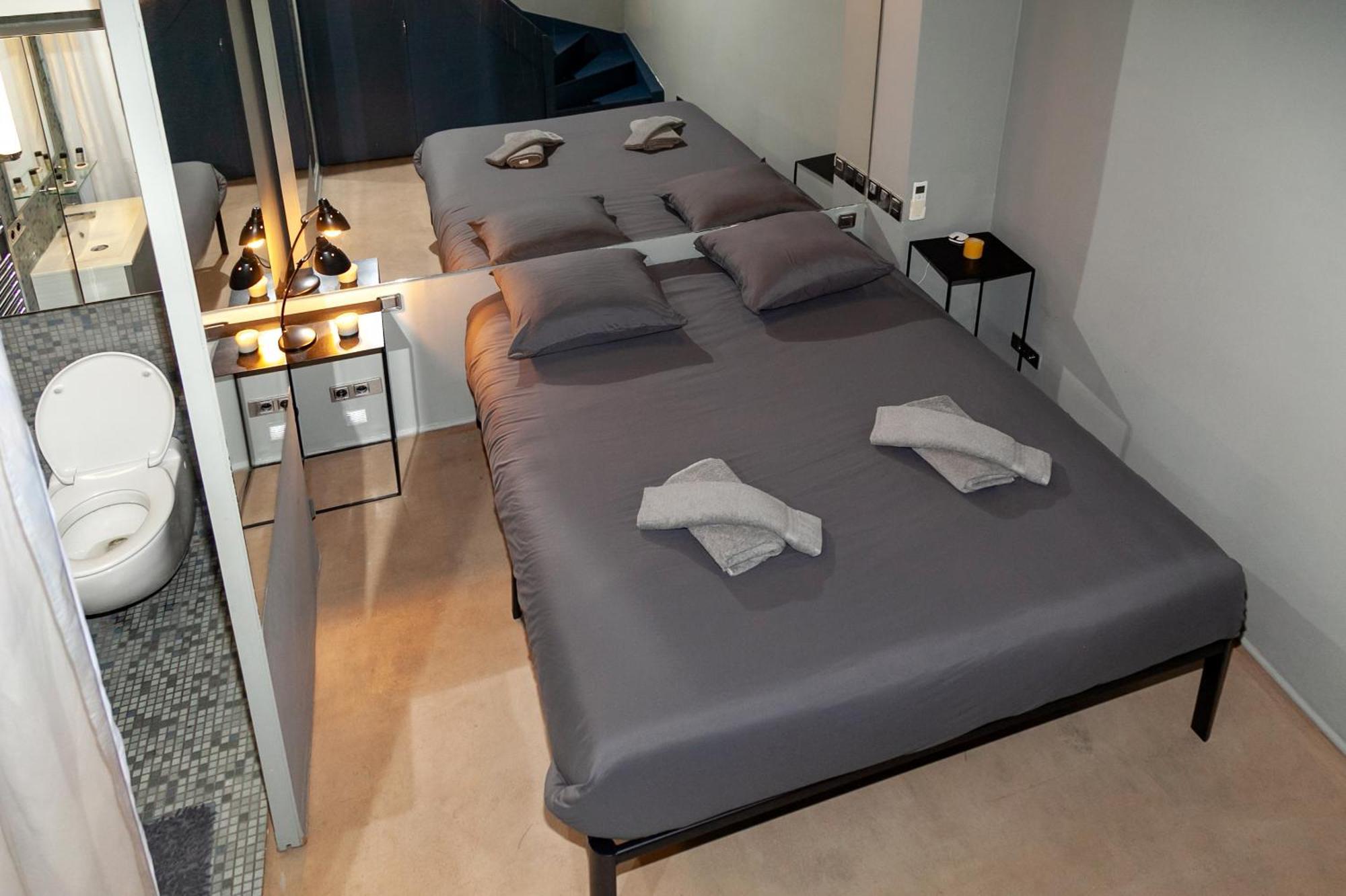 Appartamento Loft Atypique Avec Terrasse, Calme Et Cosy Parigi