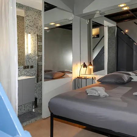 Apartment Loft Atypique Avec Terrasse, Calme Et Cosy